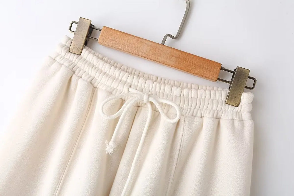 חליפה דגם אליס