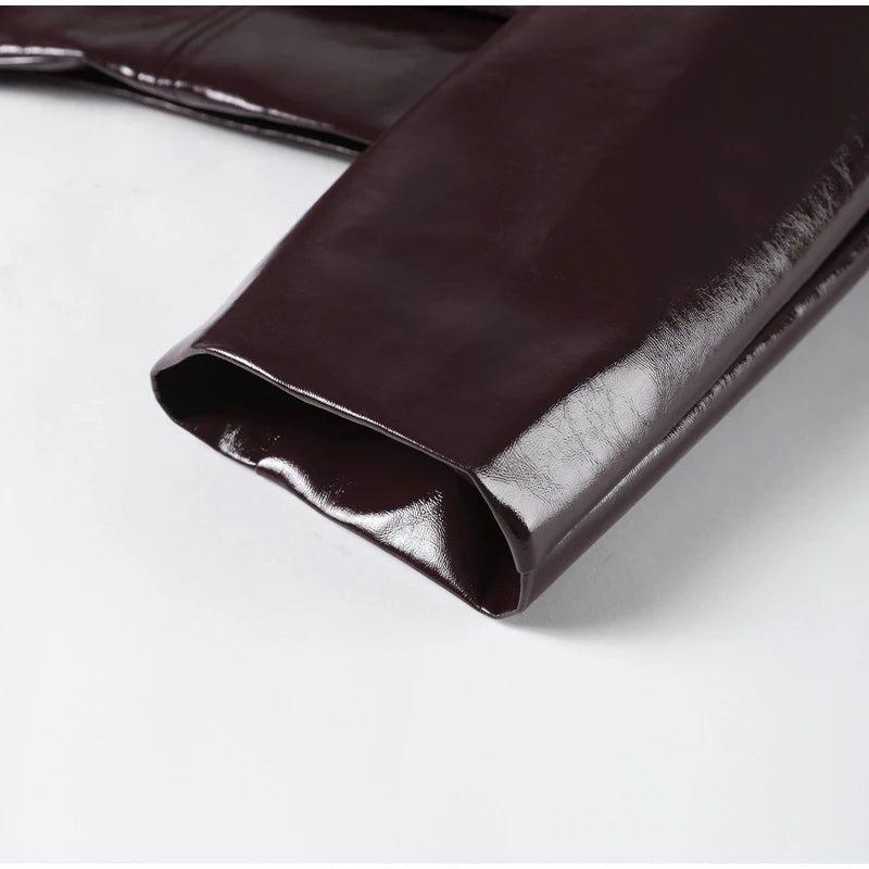 חליפה דגם לואיז