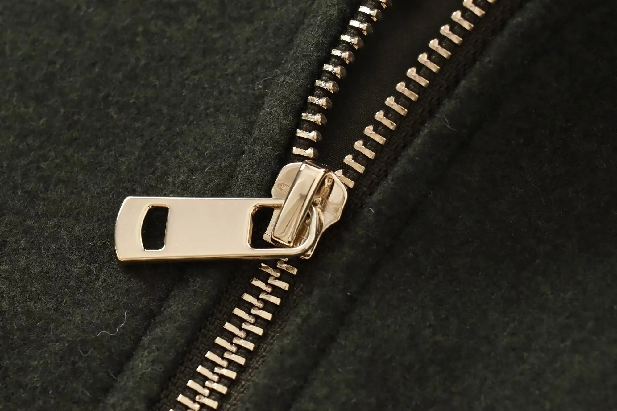 ג'קט דגם נועם