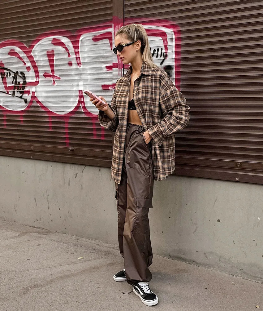 מכופתרת משבצות דגם נועם